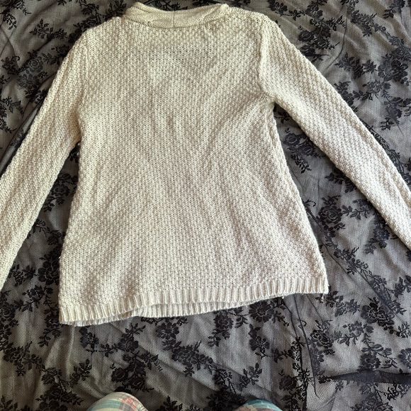 Apt.9 Woven sweater semi-casual. Cream colored size small. - Picture 3 of 6